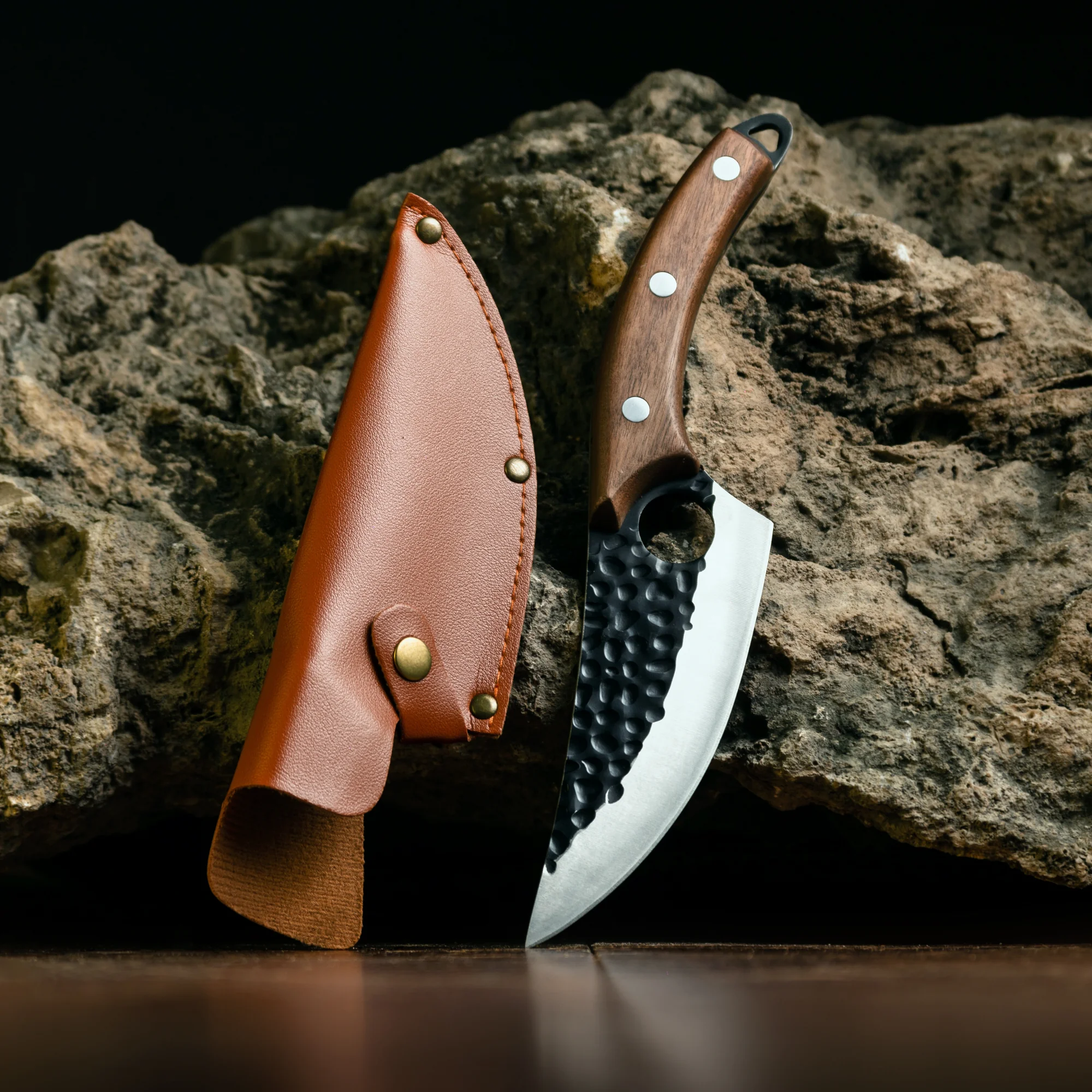 Cuchillo Profesional con Funda Estilo Vikingo